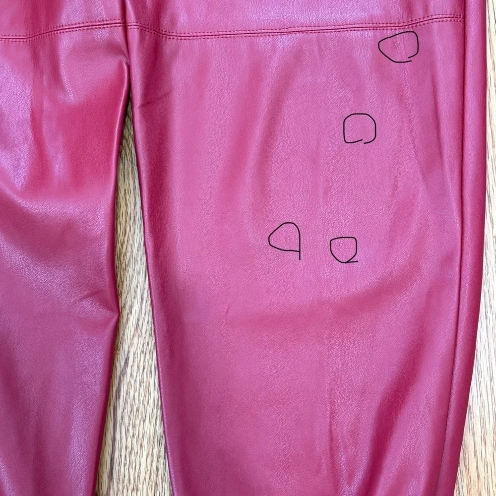 Zara Red High Rise Faux Leather Relaxed Fit pull on Preppy Jogger Pants XS/W26